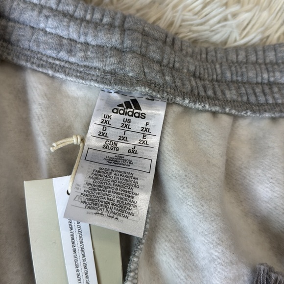Adidas TREFOIL ESSENTIALS FRENCH TERRY PANTS - Picture 4 of 7